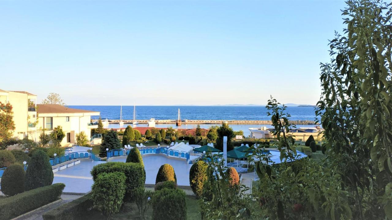 Baratero Vlas Marina Apartment Sveti Vlas Dış mekan fotoğraf