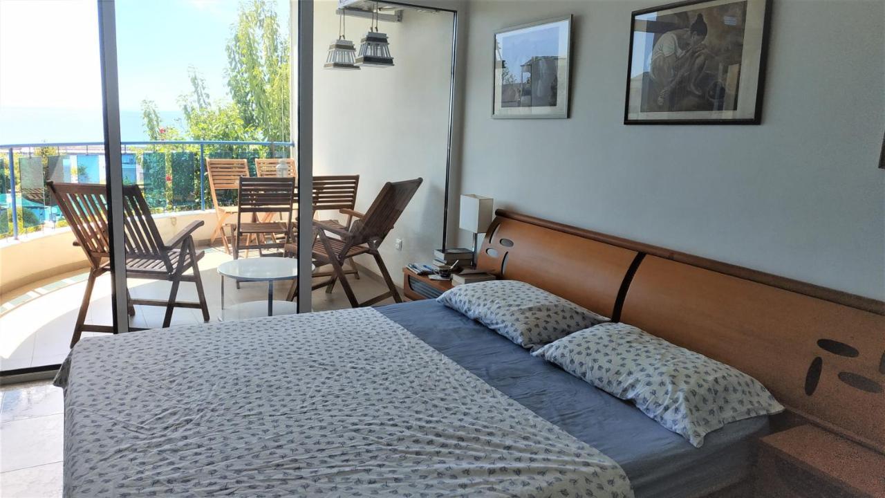 Baratero Vlas Marina Apartment Sveti Vlas Dış mekan fotoğraf