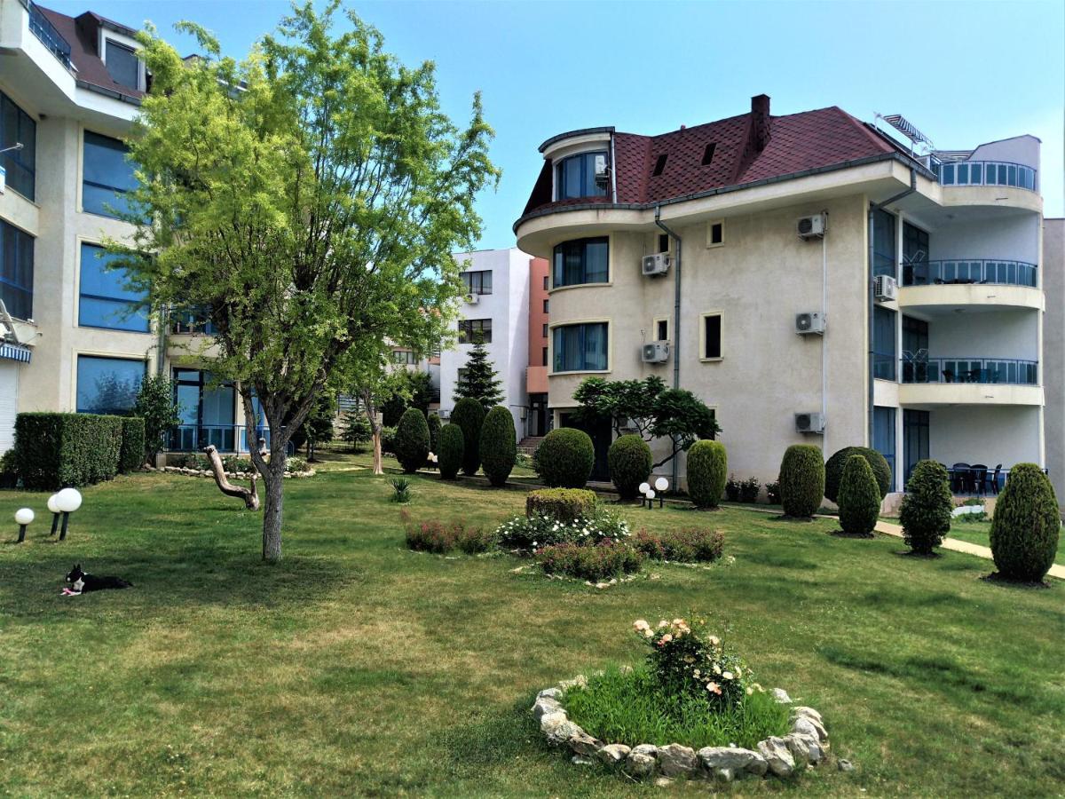 Baratero Vlas Marina Apartment Sveti Vlas Dış mekan fotoğraf