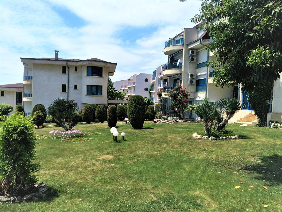 Baratero Vlas Marina Apartment Sveti Vlas Dış mekan fotoğraf