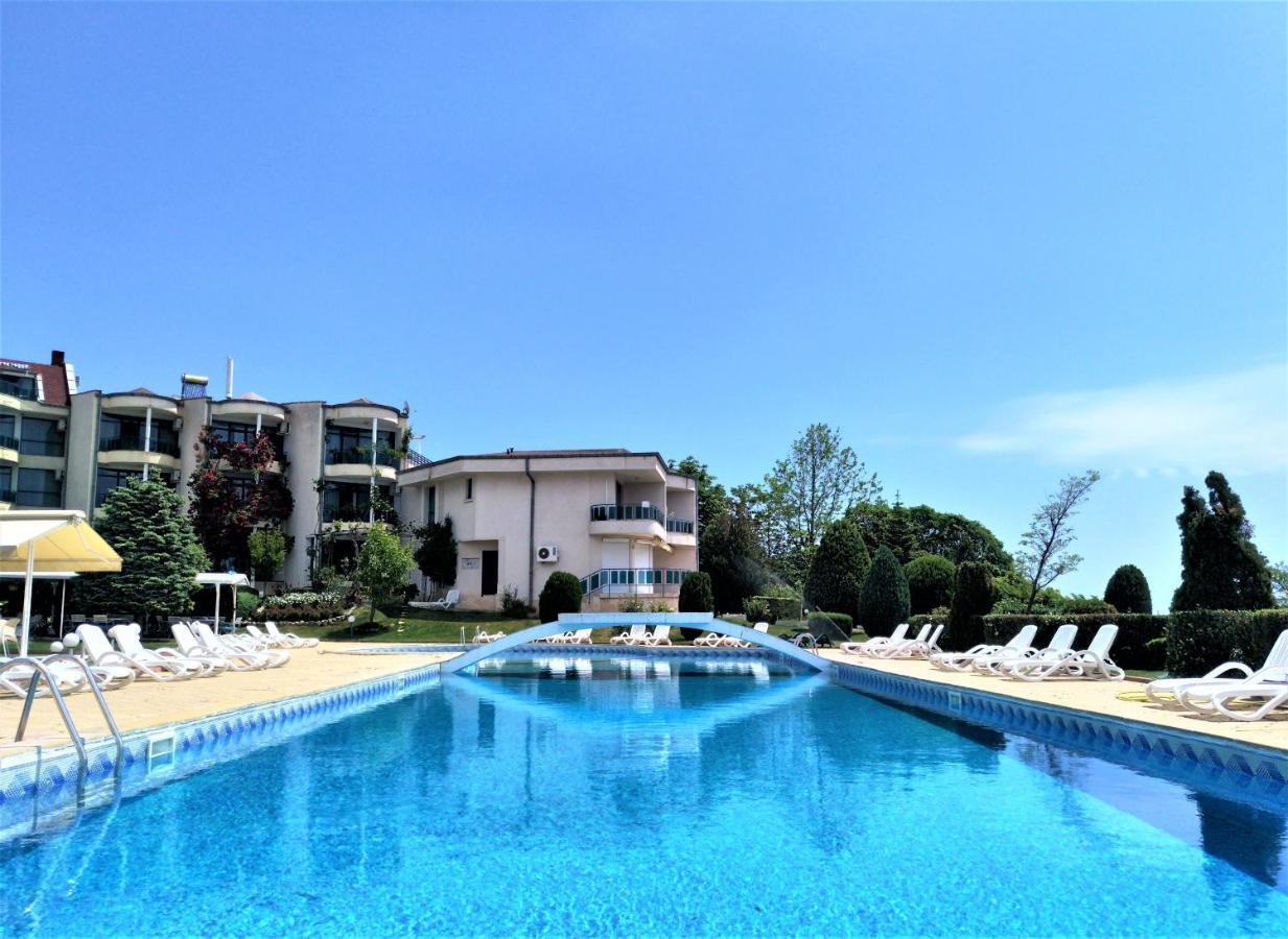 Baratero Vlas Marina Apartment Sveti Vlas Dış mekan fotoğraf